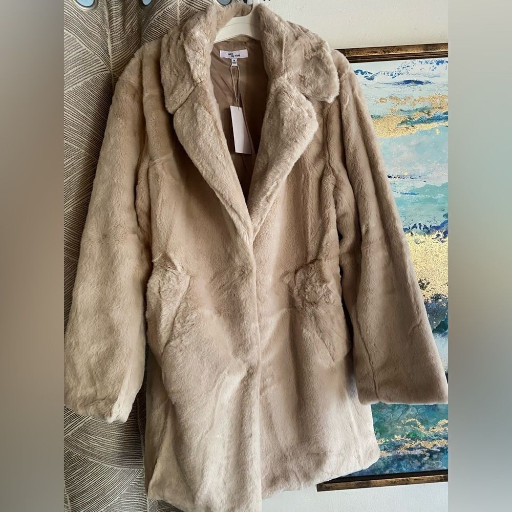 edit by nine cream-colored jacket with pockets and 2 metal buttons